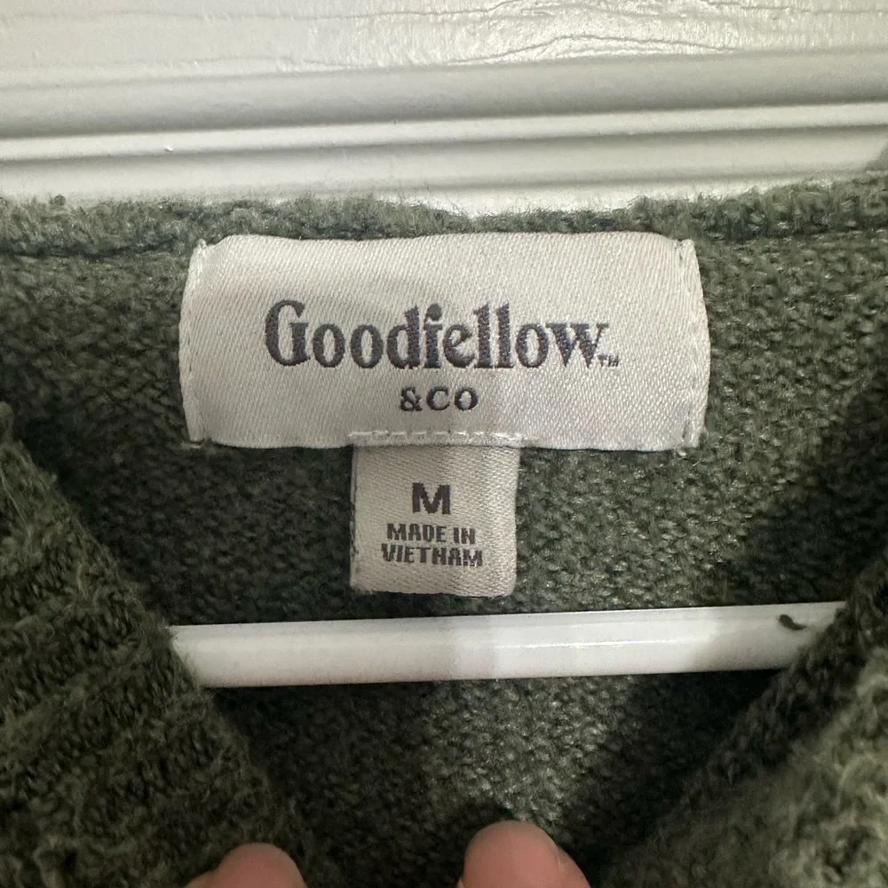Goodfellow & Co Olive Crewneck Sweater - Picture 2 of 3